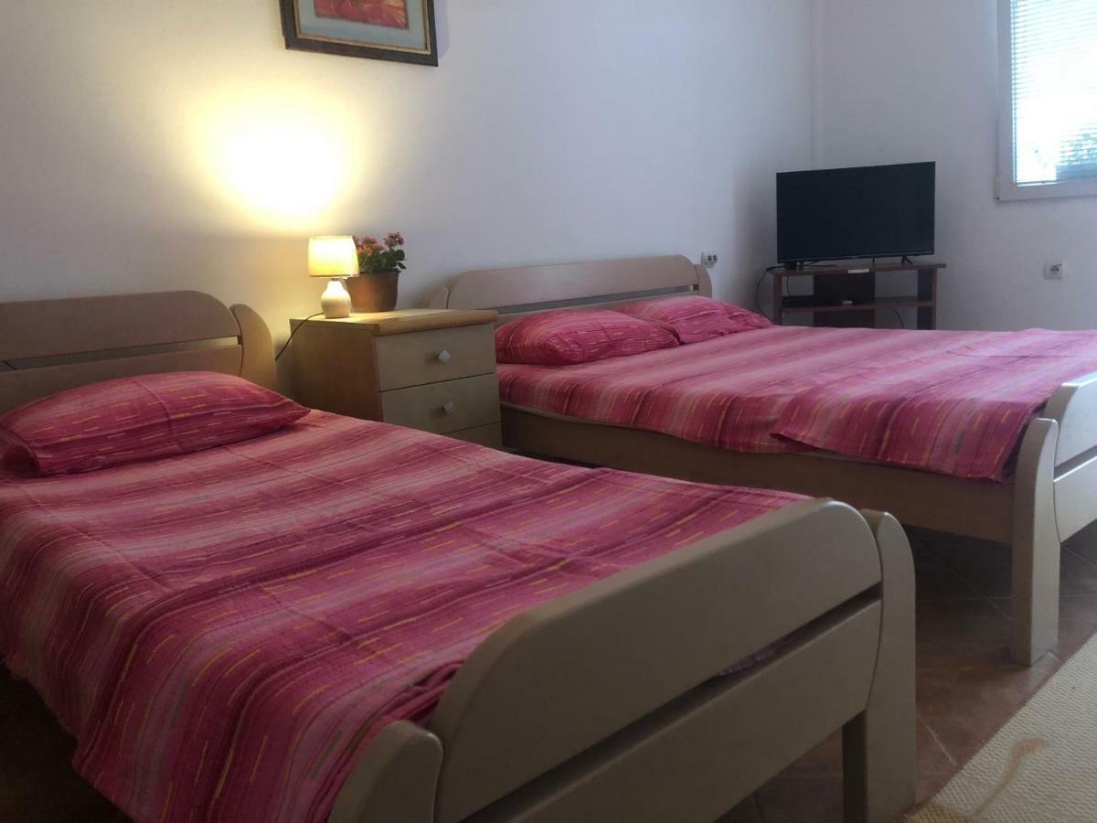 Apartmani Sunce Бар Екстер'єр фото